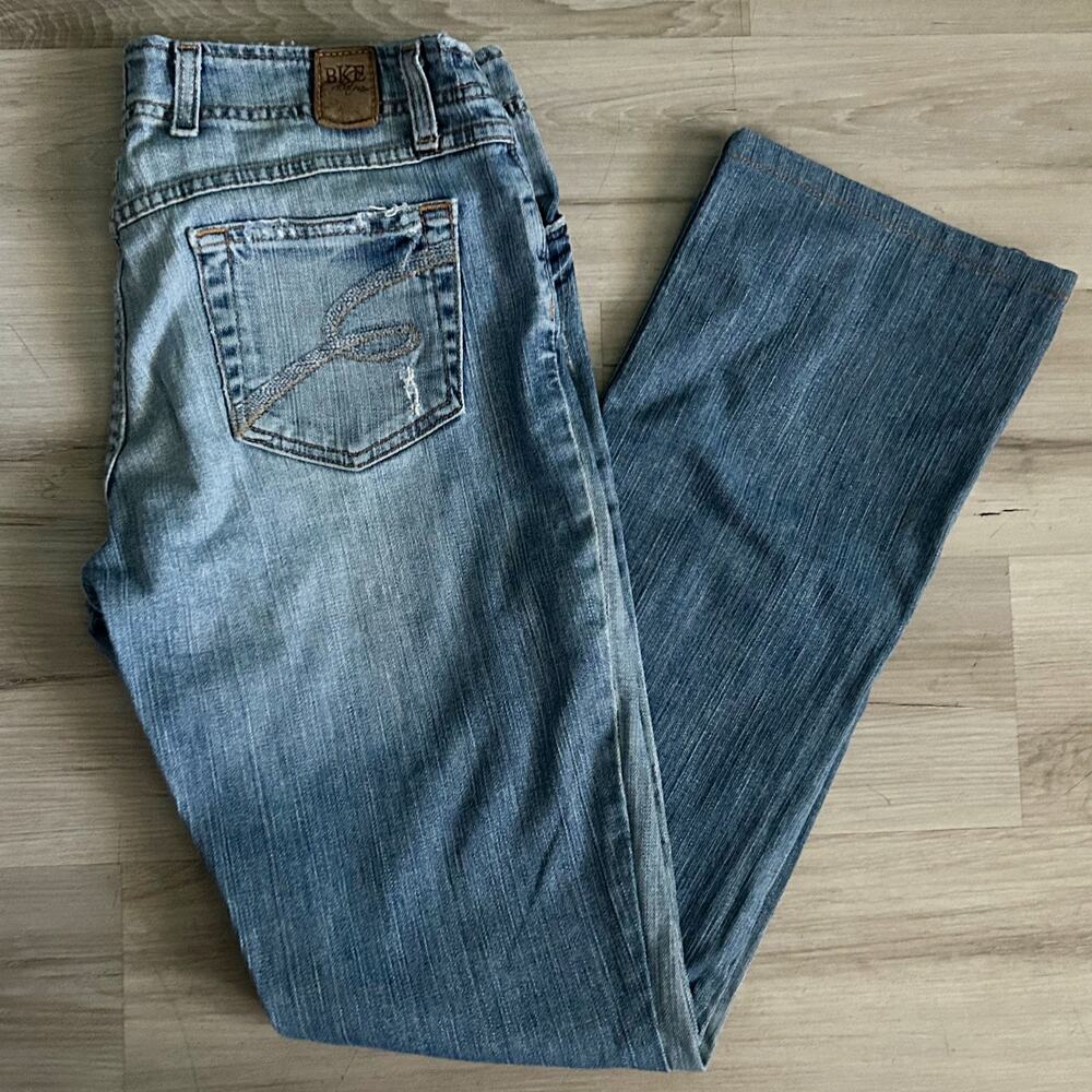 BKE Jeans 30x35.5 Womens Light Wash Distressed Denim Mid Rise Bootcut Stretch